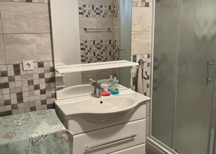 Zora * Биоград-на-Мору