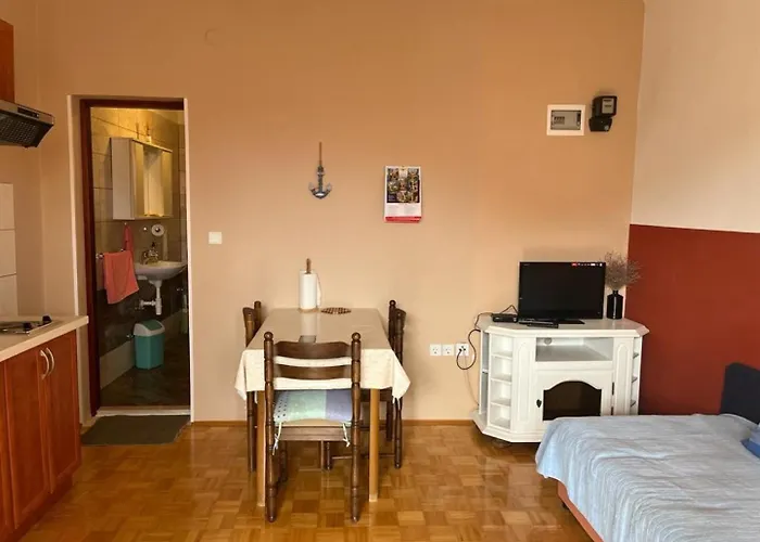 Zora Апартаменты Биоград-на-Мору